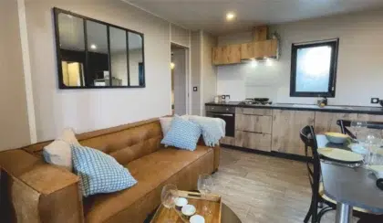 mobilhome grandbe 3chambres sejour21